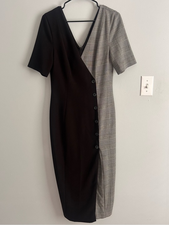 Fame and Partners Dresses & Skirts - Fame and Partners Two-Tone Midi Dress | Size 6